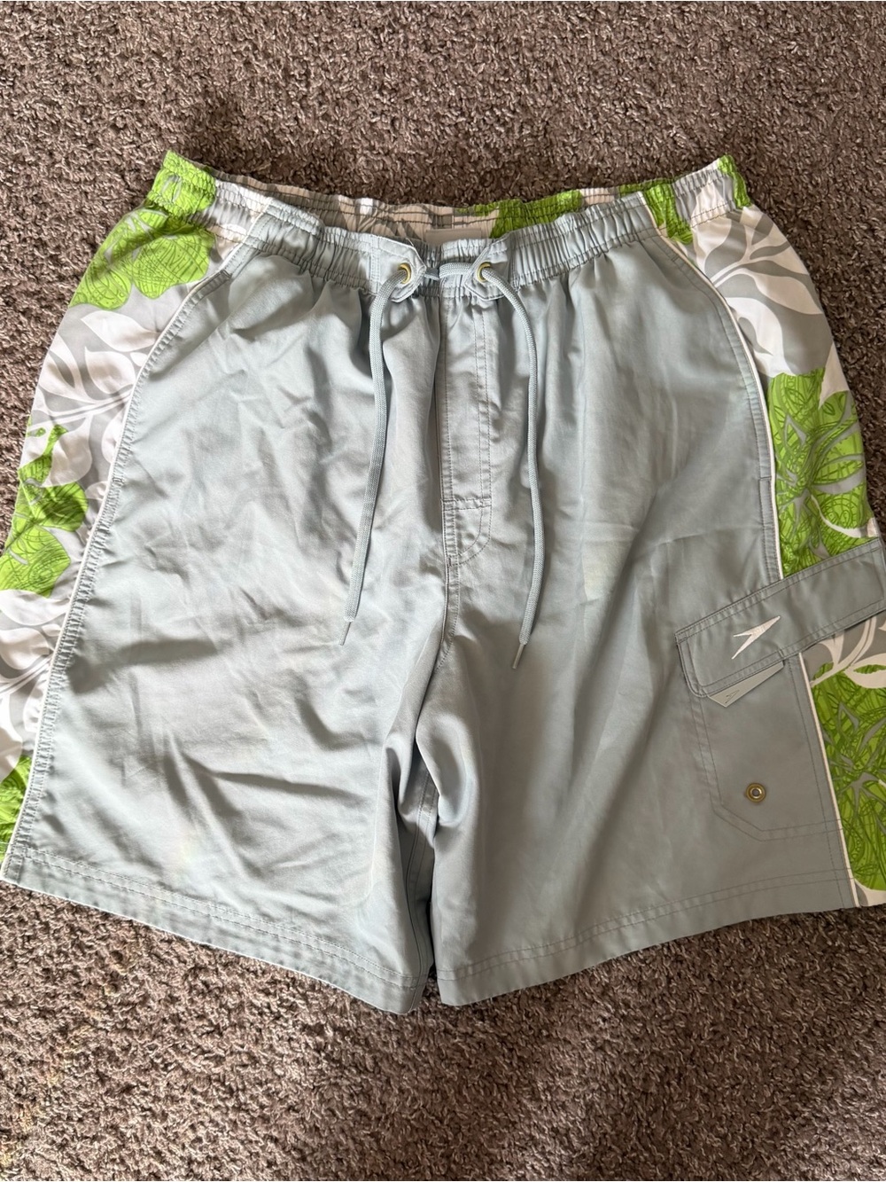 2000s Speedo Gray and Green Bathing Suit Shorts Size XL